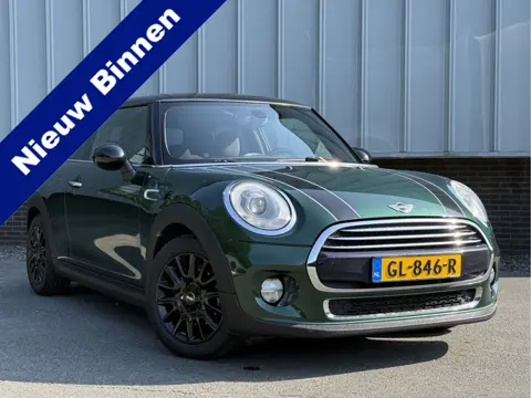 MINI 3-deurs 1.5 Cooper Pepper | Xenon/LED | Navi Prof. | Stoelverwarming