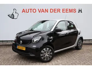 Smart Forfour 1.0 Cool & Audio NL-Auto / Clima / Cruise / 5 deurs / Hoge zit