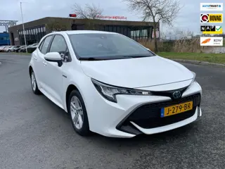 Toyota Corolla 1.8 Hybrid Business, Aut, Trekhaak, Acc, Cam, Carplay, Geen import, Nap, Volledig oh!