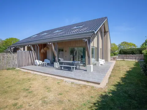 Heerlijk rustig comfortabel vakantiehuis dichtbij het Krimbos en strand