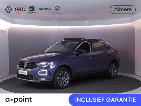 Volkswagen T-Roc 1.0 TSI Style 115 pk | Navigatie via App | Panoramadak | Parkeersensoren | Adaptiev