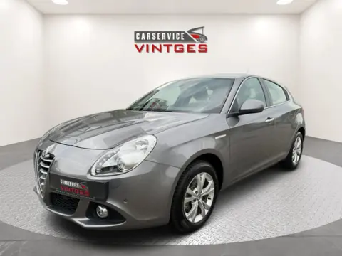 Alfa Romeo Giulietta 1.4 T Sprint Automaat 170PK | CarPlay | Camera | PDC | Climate | Cruise