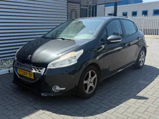 Peugeot 208 1.4 e-HDi Active