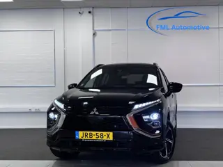 Mitsubishi Eclipse Cross 2.4 PHEV Instyle | Leder | Panorama dak | 4seizoenen banden |