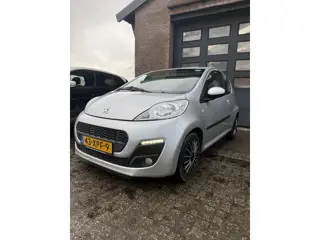 Peugeot 107 1.0 Active Automaat/Airco/LED/NAP