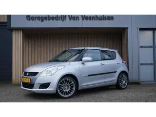 Suzuki Swift 1.2 90pk 5Drs Comfort & Sport Airco 17inch LM A-Spoiler Stoelverwarming Afn.Trekhaak 97