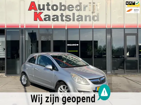 Opel Corsa 1.2-16V Enjoy - Airco - Stoelverwarming - NIEUWE APK -