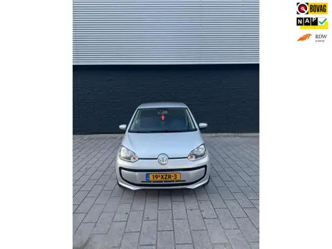 Volkswagen Up! 1.0 move up! BlueMotion