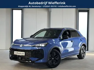 Volkswagen T-Roc 1.5 eTsi R-Line First Edition | IQ light | Pano | Trekhaak |