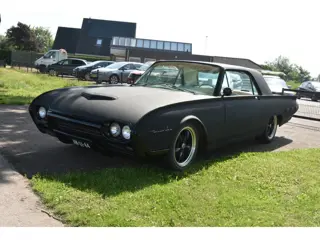 Ford Thunderbird V8 Automaat bouwjaar 1962. (bj 1962)
