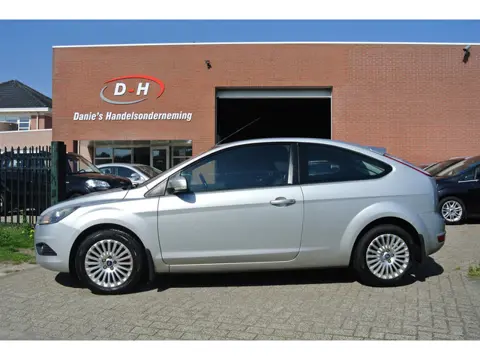 Ford Focus 1.6 Titanium airco apk 15-02-2027 inruil mogelijk nap