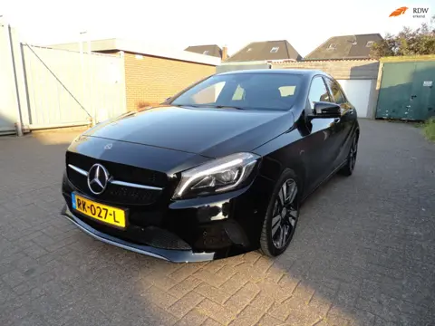 Mercedes-Benz A-klasse 180 Prestige (KM191935 NAVI CLIMA NIEUWSTAAT)