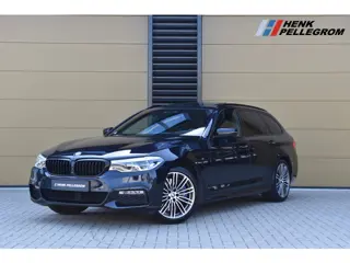 BMW 5 Serie Touring 540i xDrive High Executive * M-Sportpakket * Panoramadak * Comfortstoelen * Head