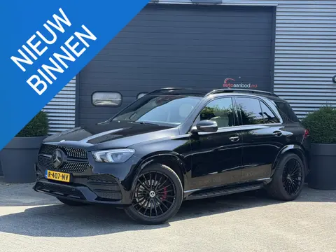 Mercedes-Benz GLE-klasse 400 d 4MATIC AMG | Panoramadak | 360* Camera | 22 Inch Lichtmetalen Velgen 