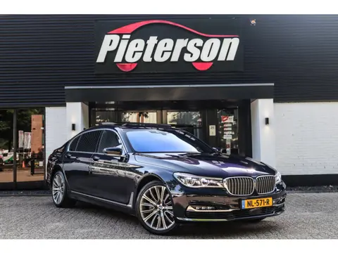 BMW 7-serie 740Li NAP BTW CHAUFFEUR PANO B&W ACC ALLE OPTIES
