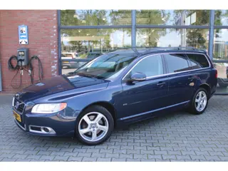Volvo V70 D4 5-cilinder Limited Edition | Consignatie | Dealer onderhouden | Family Line | Trekhaak 