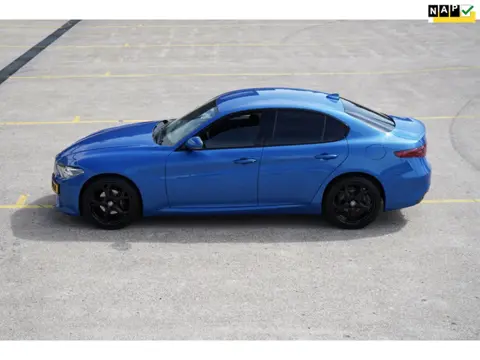 Alfa Romeo Giulia 2.0T Super Pack Veloce