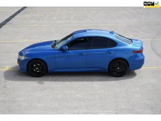 Alfa Romeo Giulia 2.0T Super Pack Veloce