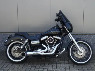 Harley-Davidson FXDB DYNA STREET BOB (bj 2010)