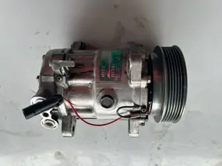 Air condition compressor Maserati 3200 GT