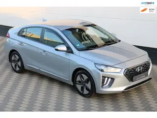 Hyundai IONIQ 1.6 GDi i-Motion - Plus CarPlay Camera ACC !!