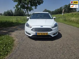 Ford Focus Wagon 1.5 TDCI Titanium Automaat