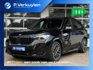 BMW X1 xDrive30e M SPORT | PANORAMA | 360 CAMERA | TREKHAAK | STOELVERWARMING | HEAD UP | DRIVING AS