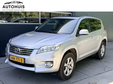Toyota RAV4 2.0 VVTi 160pk H6 Executive Business Schuifdak Climate Control Navi 2000kg trekgewicht! 
