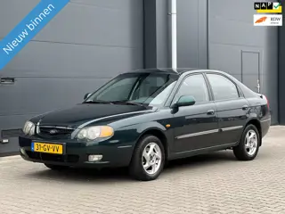 Kia Shuma 1.6-16V LS 5DRS AIRCO TREKHAAK LMV