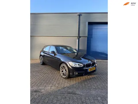 BMW 1-serie 118i Edition Sport Line Shadow Executive
