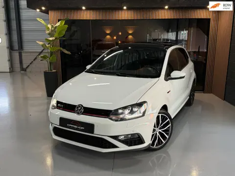Volkswagen Polo 1.8 TSI GTI PANO/STOELVRM/CAMERA/PDC/LED