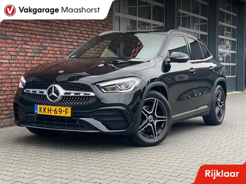Mercedes-Benz GLA-klasse 250 4MATIC AMG Line ambilight