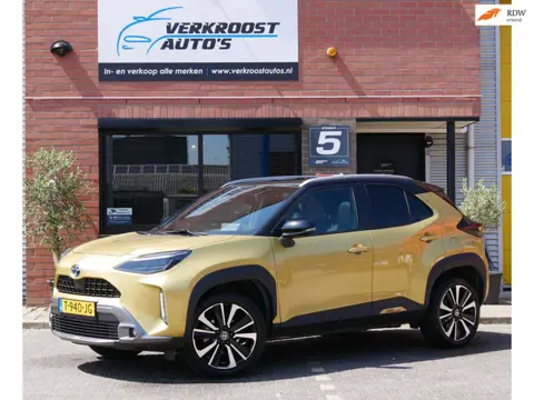 Toyota Yaris Cross 1.5 Hybrid Adventure pano. leder. JBL. camera.