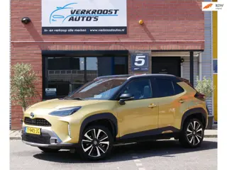 Toyota Yaris Cross 1.5 Hybrid Adventure pano. leder. JBL. camera.