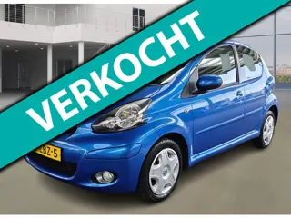Toyota Aygo 1.0-12V Dynamic Blue Airco +NAP NL-auto