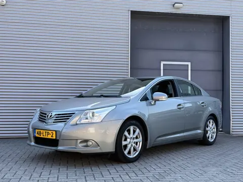 Toyota Avensis 2.0 VVTi Executive Business I Clima. I Leder I Navi I Trekhaak