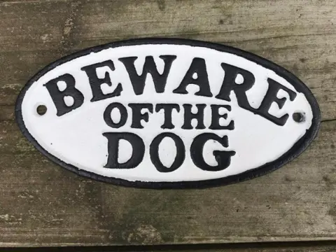 Pas op voor de hond , honden bord
