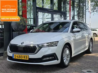 Skoda Octavia Combi 1.0 TSI Ambition | Navigatie | Cruise Control | Climate Control | Parkeersensore