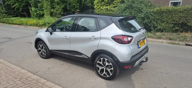 RENAULT CAPTUR 0.9 TCe Intens*trekhaak*stoelverw*ECC*Navigatie*Apple carplay/android