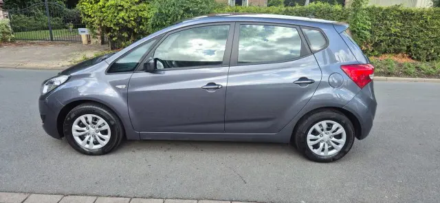 HYUNDAI IX20 1.6I Go*stoel/stuurverwarming*airco*