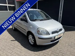 Toyota Yaris 1.3-16V VVT-i Sol (bj 2000)