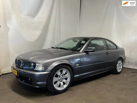 BMW 3-serie Coupé 318Ci Executive - Schade