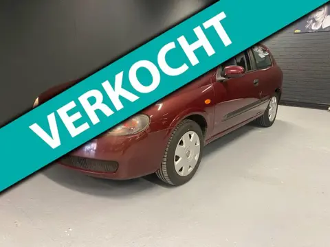 Nissan Almera 1.5 Stuurbek- Airco Trekhaak Lage KM. APK 1 eigennaar.