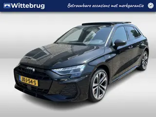 Audi A3 Sportback 45 TFSI e S-Line Competition / AUTOMAAT/ GARANTIE TM 09-2029/ 272 PK/ PANO/ SONOS/