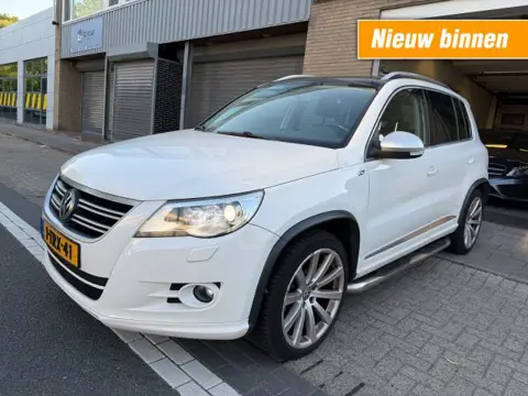 VOLKSWAGEN TIGUAN 2.0 TSI Sport&Style 4Motion R-LINE LEER PANORAMA 200PK