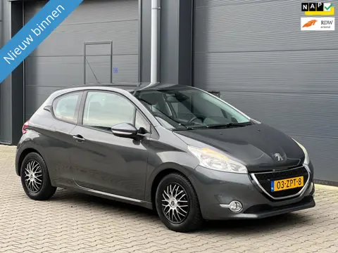 Peugeot 208 1.4 VTI ACTIVE NAVI AIRCO METALLIC