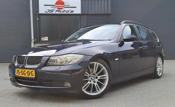 BMW 3-SERIE 325I Touring/Automaat/Xenon/Leder/Navi/193M 18'/Trekhaak/NAP