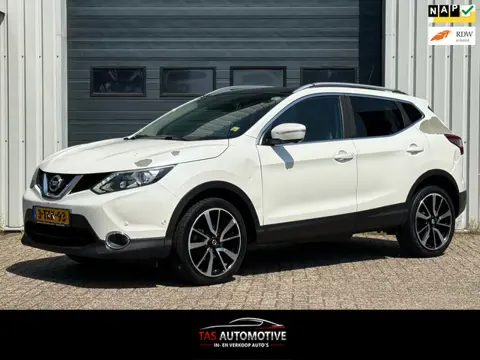 Nissan Qashqai 1.5 dCi Tekna NAVI / PANO / 360 / CRUISE
