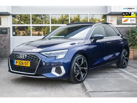Audi A3 Sportback 35 TFSI Advanced Sport Edition S NL-auto [ Panoramadak Sfeerlicht Matrix Adaptive 