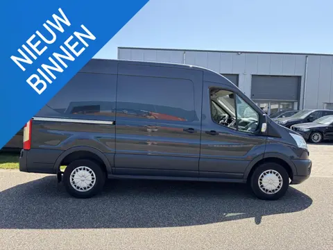 Ford Transit 330 2.2 TDCI L2H3 Ambiente